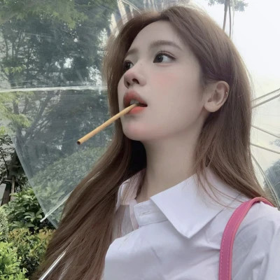 真人微信女生头像图片