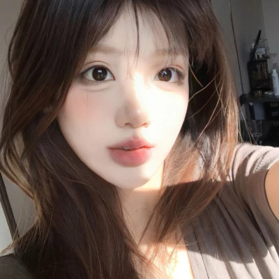 真人微信女生头像图片