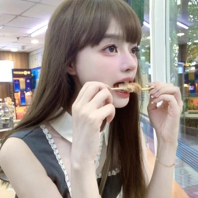 真人微信女生头像图片