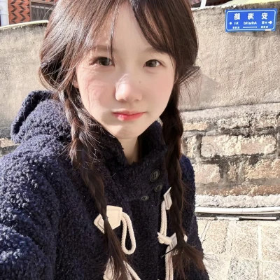 真人微信女生头像图片
