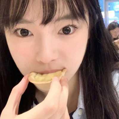 真人微信女生头像图片