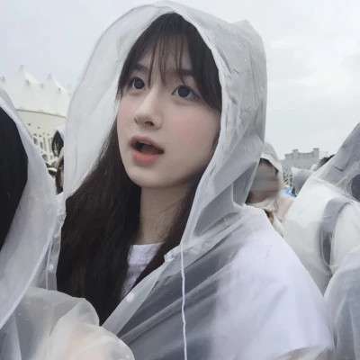 真人微信女生头像图片