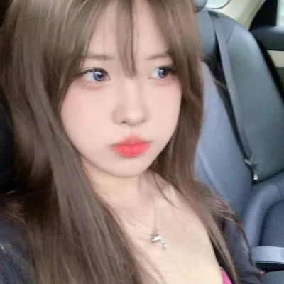 真人微信女生头像图片