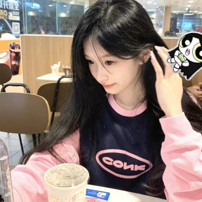 真人微信女生头像图片