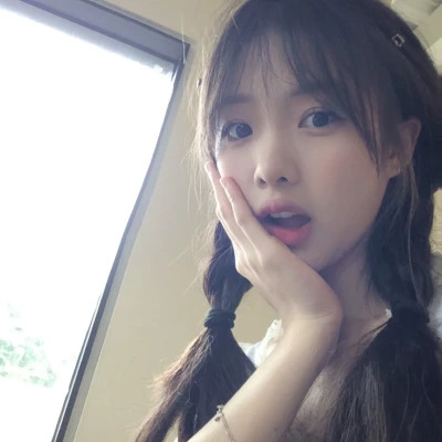 真人微信女生头像图片