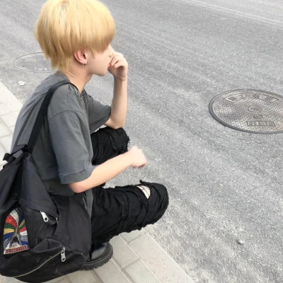 2025年最新微信男生头像图片