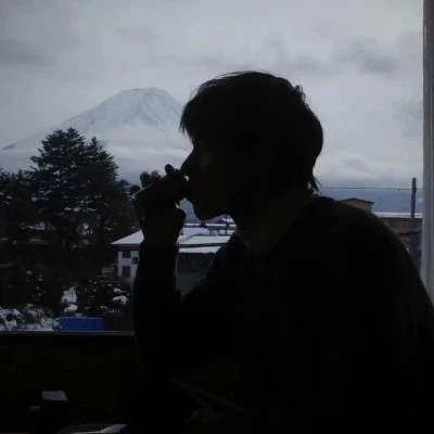微信男生头像图片2025年流行款