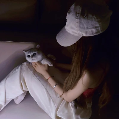 2025年不露脸女生头像