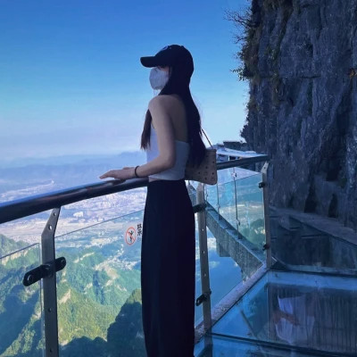 美女看不到脸头像图片