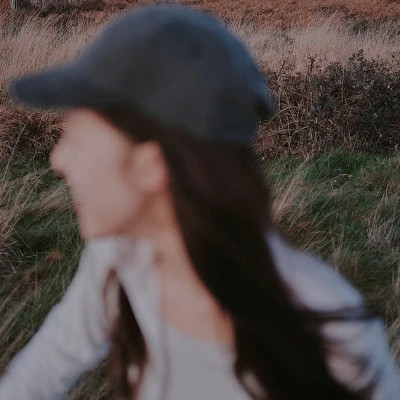 唯美有意境有内涵的头像女