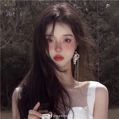精选好看又EMO的头像