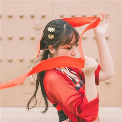 好看又EMO的头像