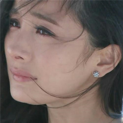 好看又EMO的头像