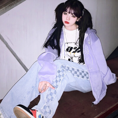 emo女生头像图片