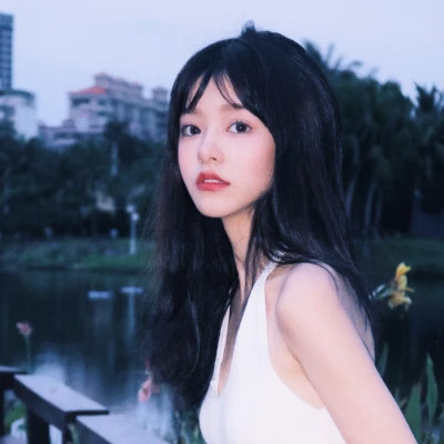 emo女生头像图片
