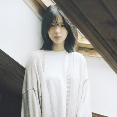 emo女生头像图片