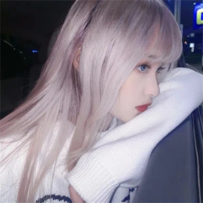 emo女生头像图片