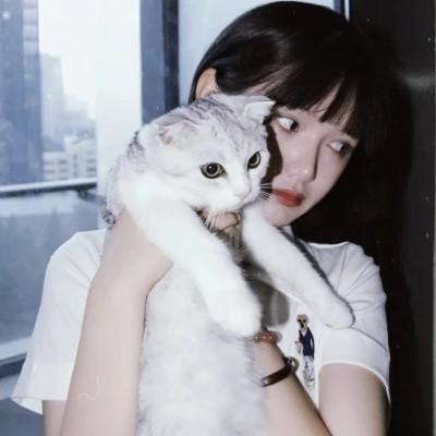 emo女生头像图片