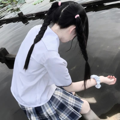 emo女生头像图片