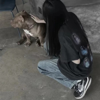最新emo女生头像图片
