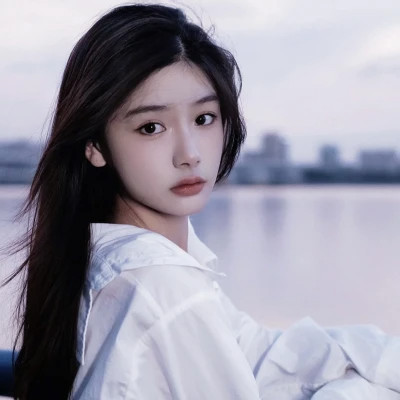 女生有点emo又有点高级的头像图片