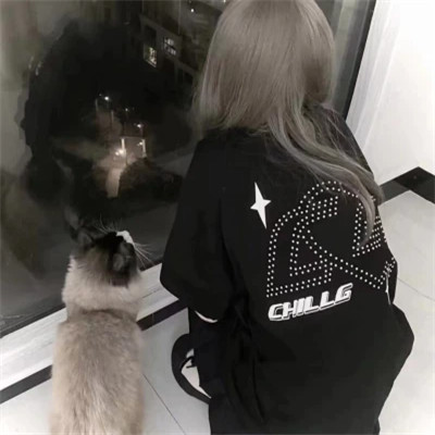 女生emo感拉满的头像图片