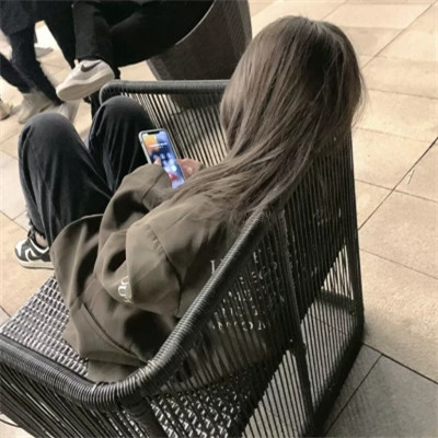 女生emo感拉满的头像图片