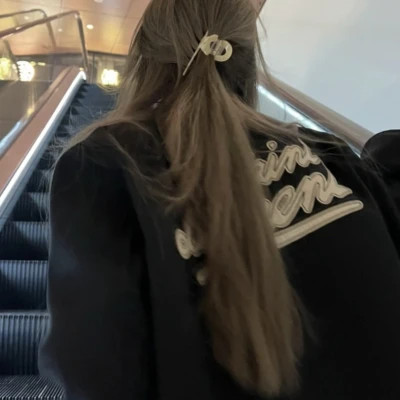 女生emo感拉满的头像图片