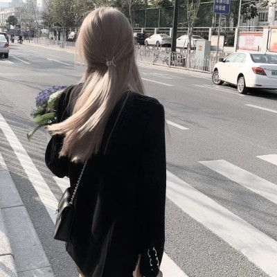 女生emo感拉满的头像图片