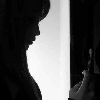 女生emo感拉满的头像图片