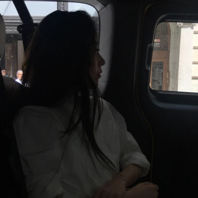 女生emo感拉满的头像图片
