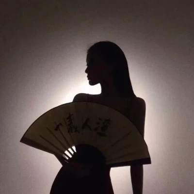 高冷霸气女生头像图片