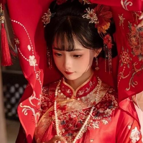 2025最火爆的头像图片