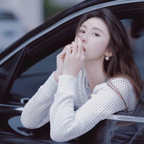 2025最火爆的头像图片