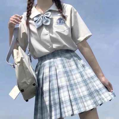 学院风下半身女生头像图片