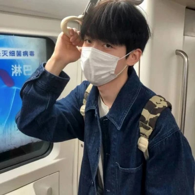 高质量男生头像图片