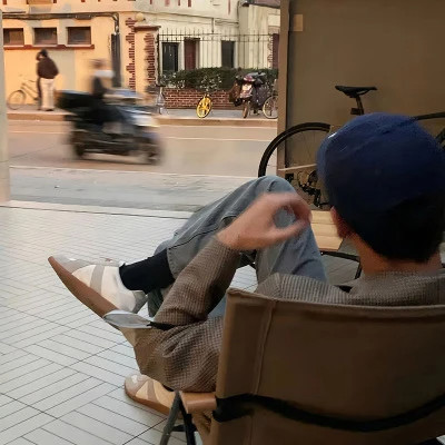 高质量男生头像图片