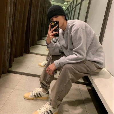 高质量男生头像图片