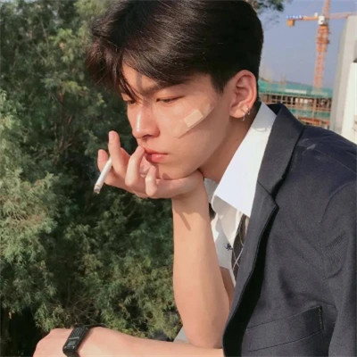 高质量男生头像图片
