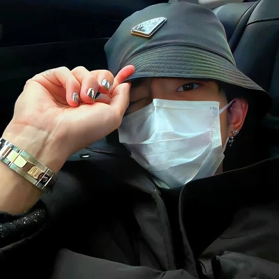 个性鲜明的男生头像图片