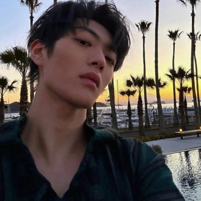 个性鲜明的男生头像图片