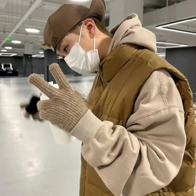 帅哥照片真人头像