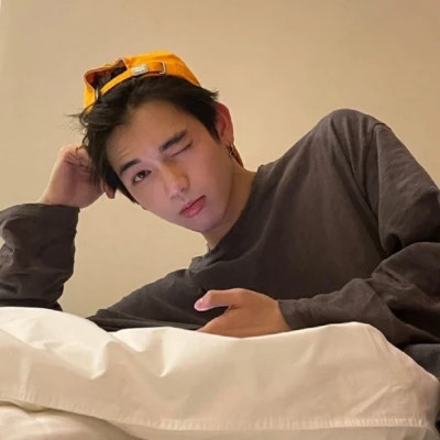 高冷帅气的男生头像图片