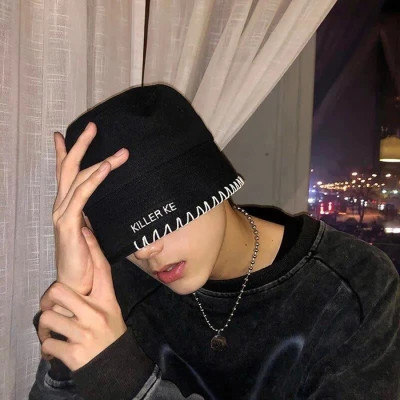 高冷帅气的男生头像图片