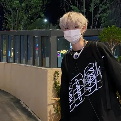超好看男生头像
