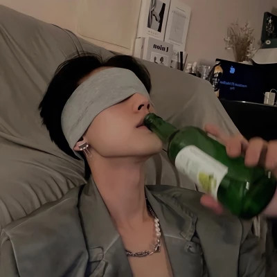 超好看男生头像