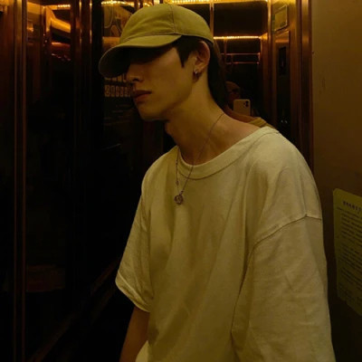 超好看男生头像