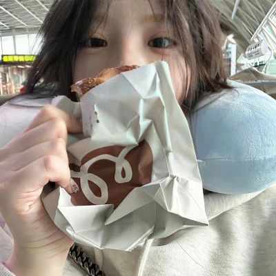 最新最热女生头像