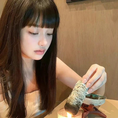 最新最热女生头像