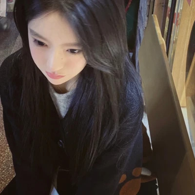 最新最热女生头像